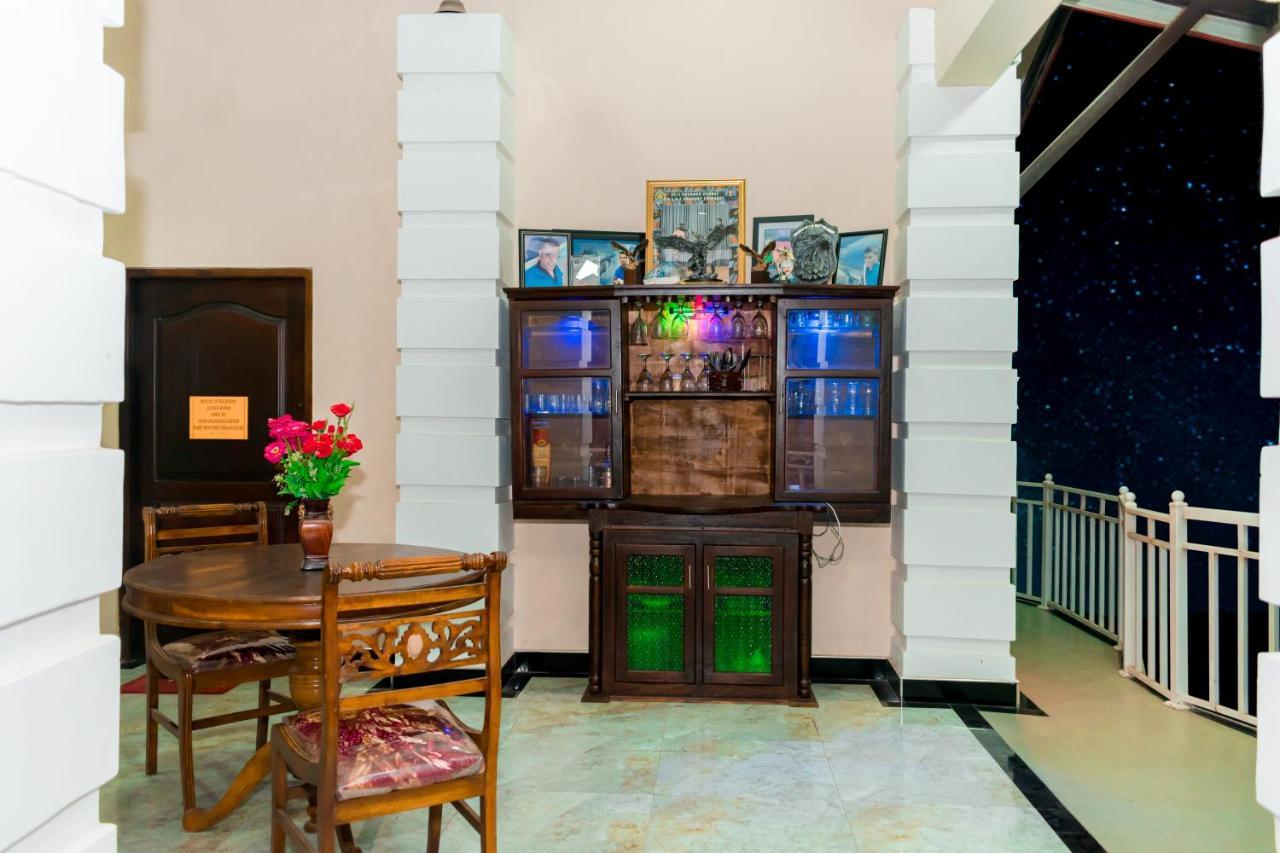 House Of Richness Hotel Negombo Buitenkant foto