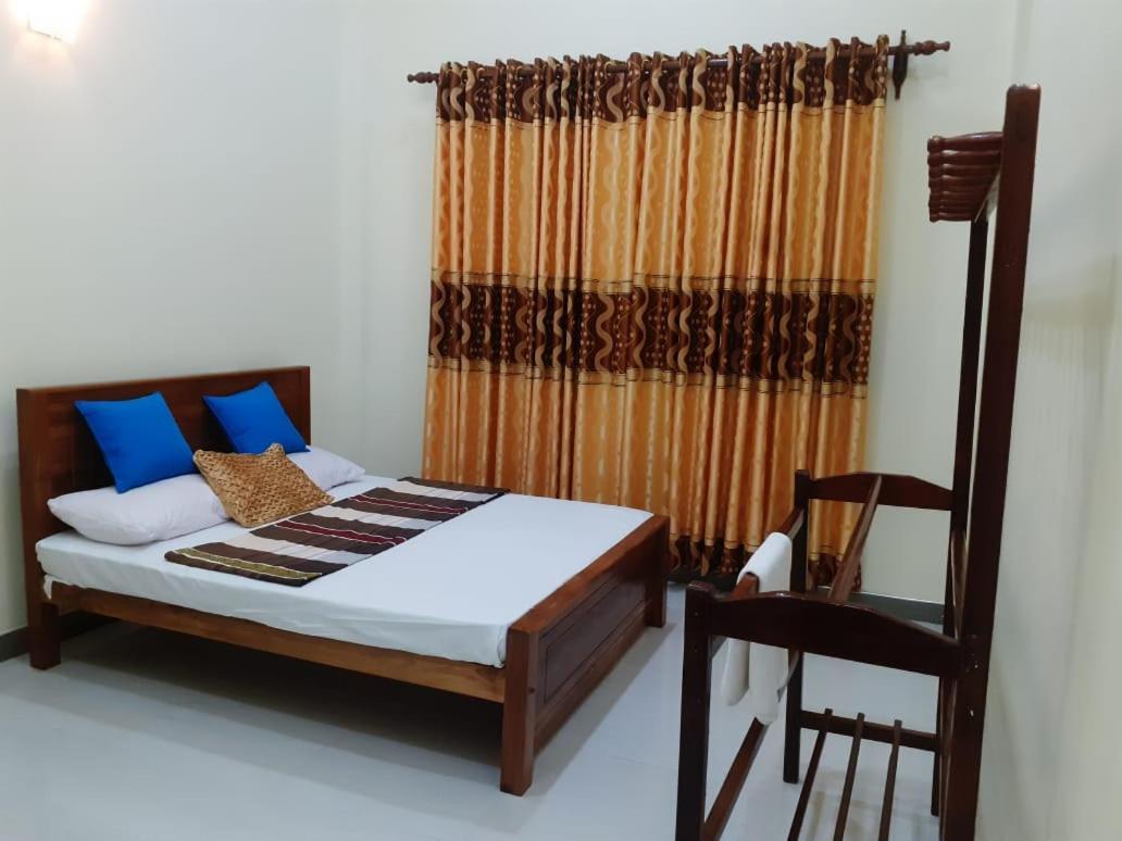 House Of Richness Hotel Negombo Buitenkant foto